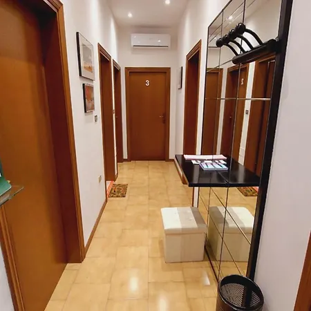 ゲストハウス Antonia's